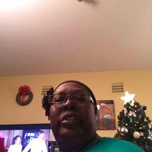 Meet your Posher, Fredeline